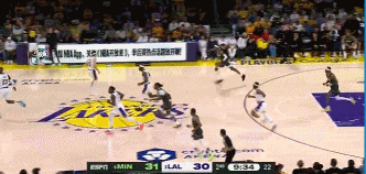 谈球吧体育app下载暴打小后卫💪麦丹13中11狂轰25分 4个前板抢爆湖人禁区