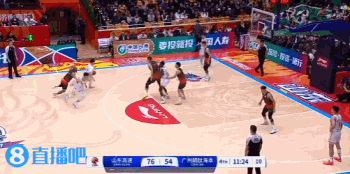 谈球吧(中国)官方网站NBL—CBA—国家队！广州新秀球员李祥波一年之内实现了三级跳